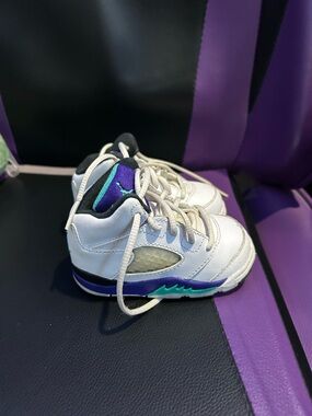 Jordan 5 Retro Grape Baby Shoes Size 4C Pre Owned